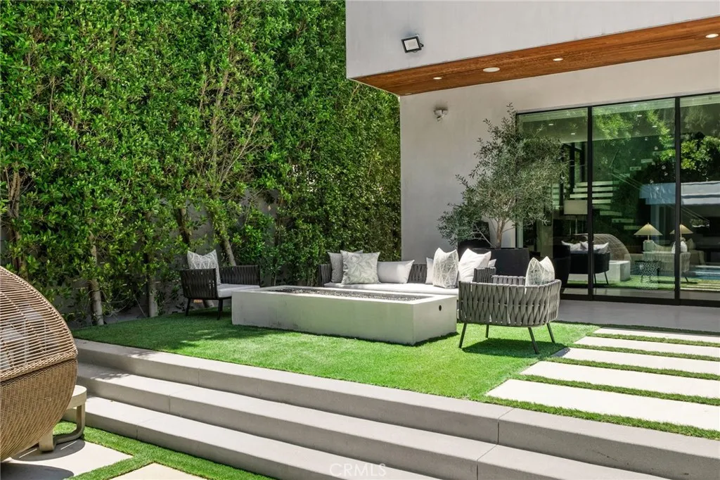 Additional image 58 of 15231 Greenleaf Street, Sherman Oaks, CA 91403