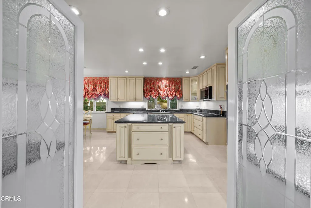 Additional image 20 of 4240 Reyes Drive, Los Angeles, CA 91356