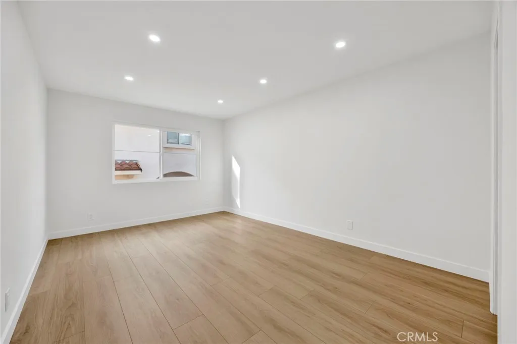 Additional image 48 of 17303 Chatsworth Street Unit 4, Granada Hills, CA 91344