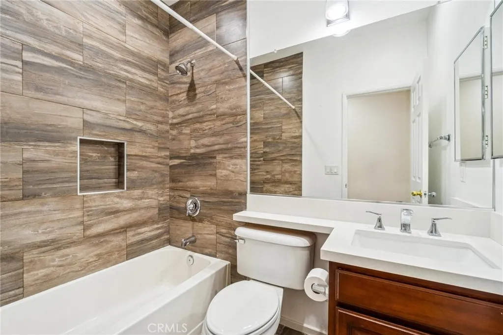 Additional image 58 of 22939 Raintree Lane, Saugus, CA 91390