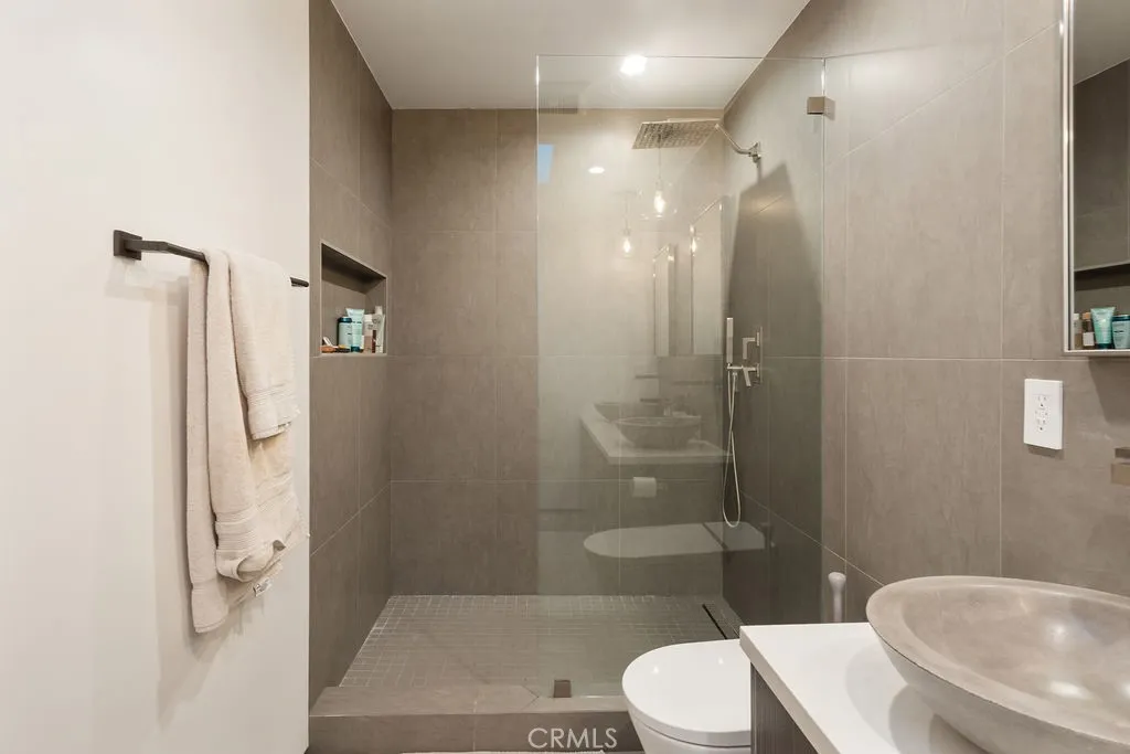 Additional image 62 of 8130 Gould, Los Angeles, CA 90046