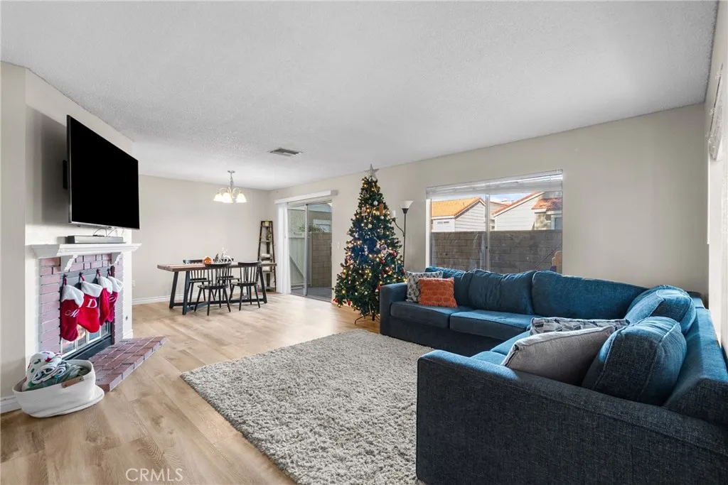 Additional image 10 of 31363 The Old Road Unit A, Castaic, CA 91384