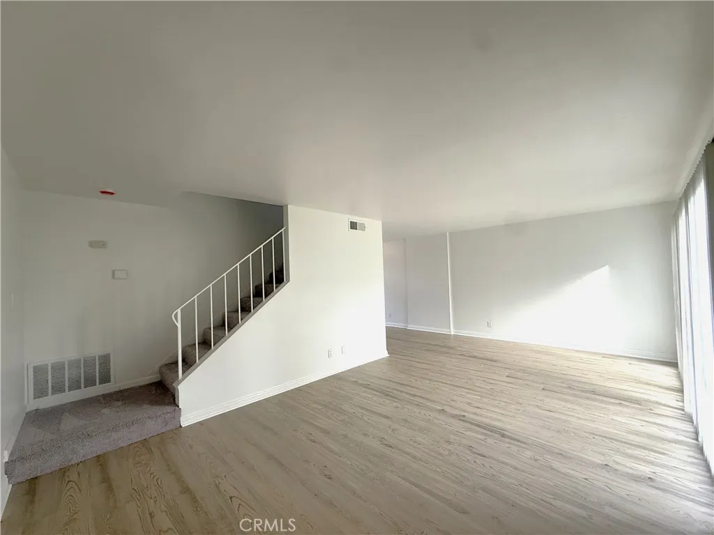 Additional image 5 of 1974 W Glenoaks Avenue Unit E, Anaheim, CA 92801