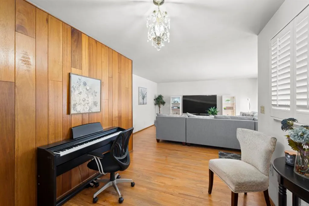 Additional image 52 of 244 Carter, El Cajon, CA 92020