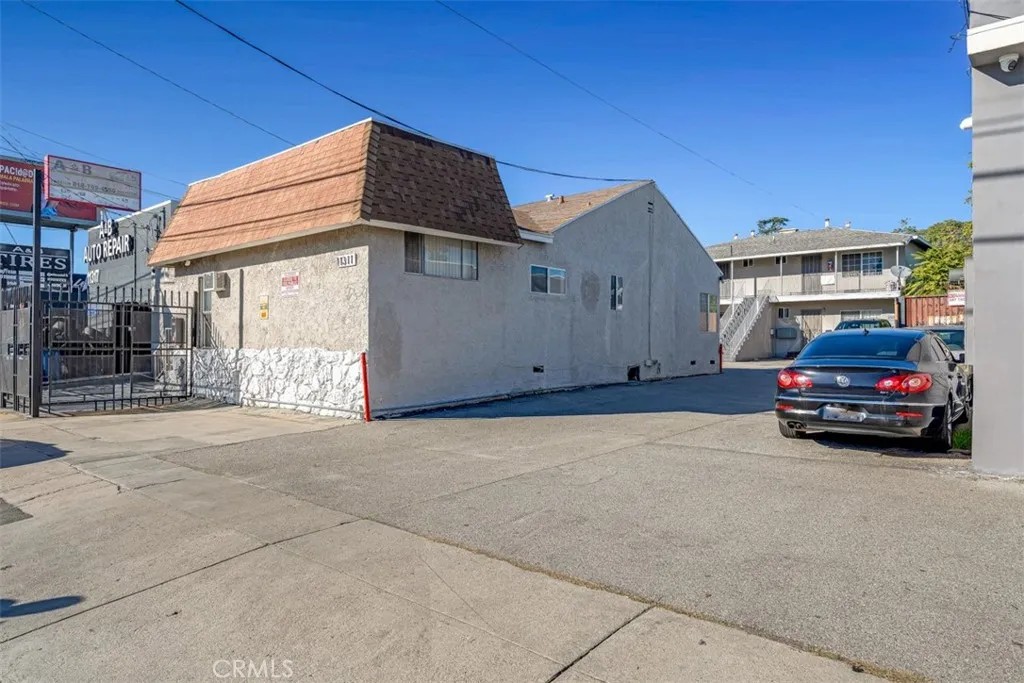 Additional image 33 of 11311 Burbank Boulevard, North Hollywood, CA 91601