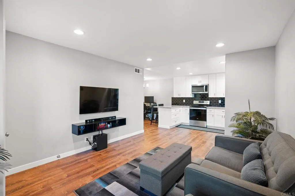 Additional image 8 of 745 E Bradley Avenue Unit 33, El Cajon, CA 92021