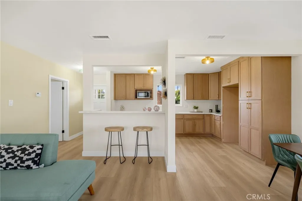 Additional image 10 of 2306 Carfax Ave, Long Beach, CA 90815