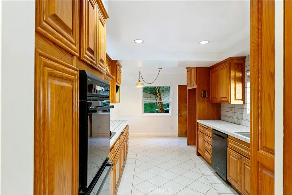 Additional image 18 of 22046 Parthenia Street, West Hills, CA 91304