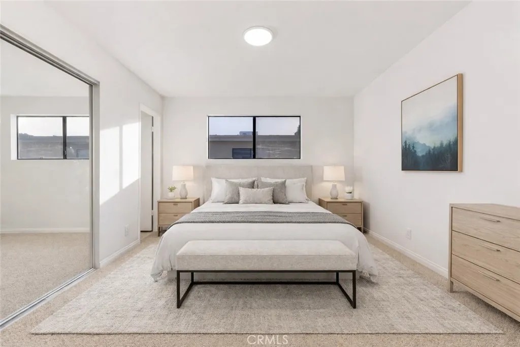 Additional image 63 of 18423 Collins Street Unit A, Tarzana, CA 91356