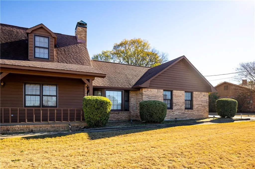 Additional image 4 of 2302 Dobbs Drive, Phenix City, AL 36870