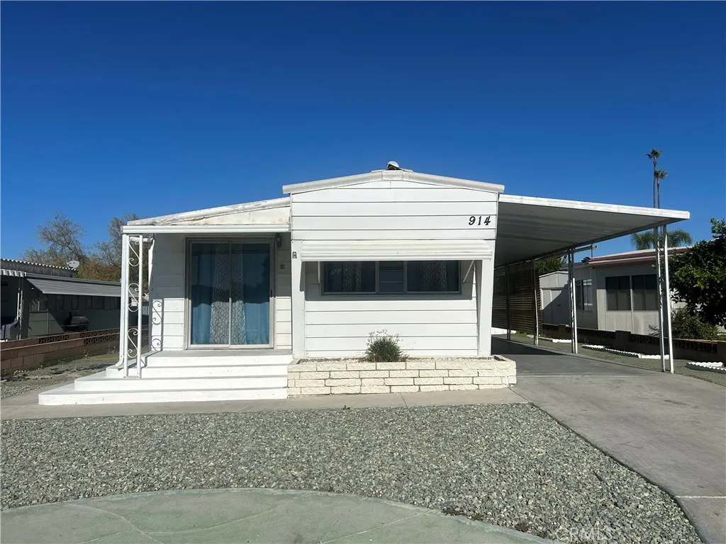 Additional image 5 of 914 W Johnston Ave, Hemet, CA 92543