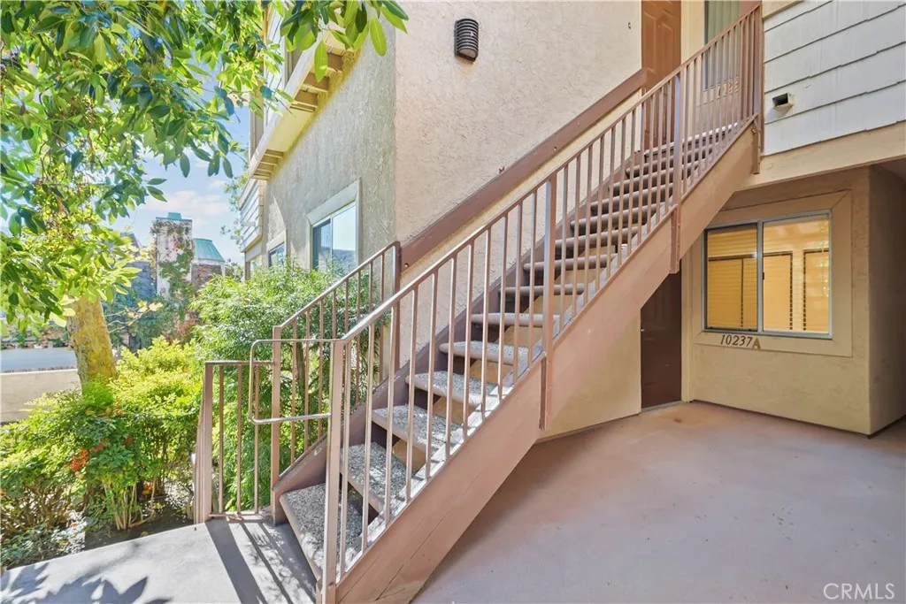 Additional image 6 of 10237 De Soto Unit A, Chatsworth, CA 91311