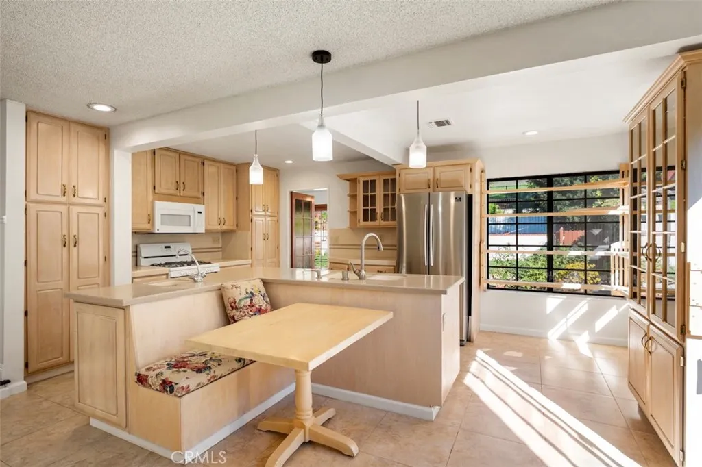 Additional image 48 of 6553 Smoke Tree Avenue, Oak Park, CA 91377