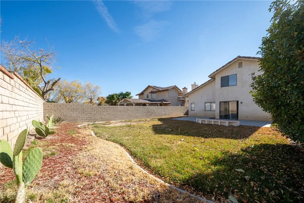 Additional image 11 of 1221 W Avenue H4, Lancaster, CA 93534