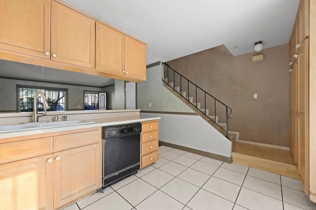 Additional image 7 of 444 Ridgeway Ct, Spring Valley, CA 91977