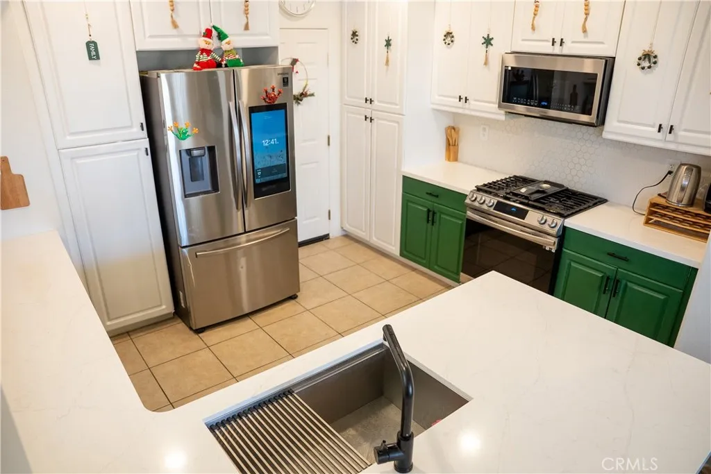 Additional image 47 of 8770 Redondo Avenue, Hesperia, CA 92344