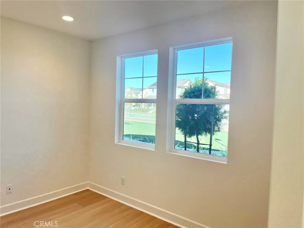 Additional image 4 of 381 S Nevada Avenue, Ventura, CA 93004