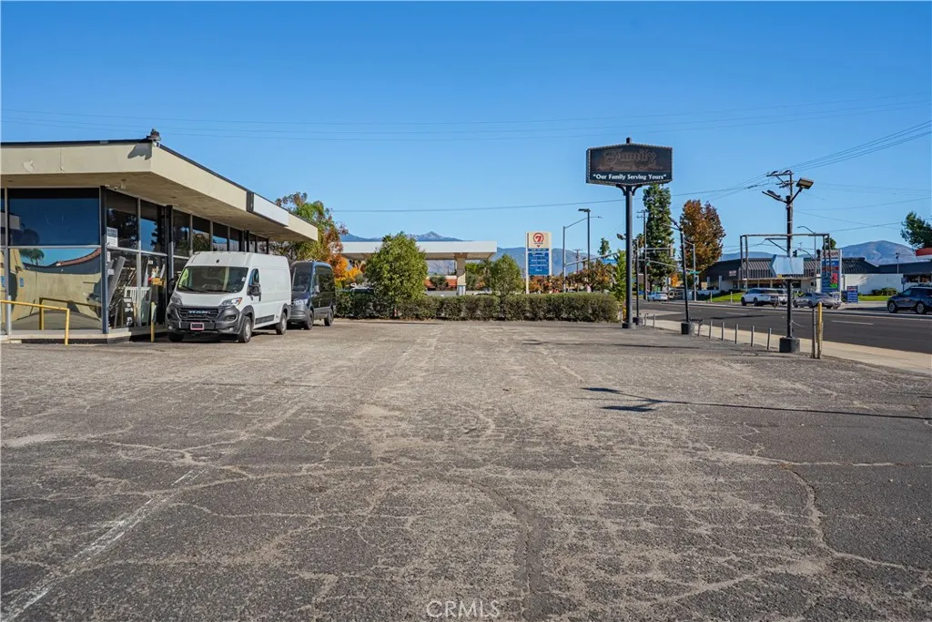 Additional image 81 of 3630 E Florida Ave, Hemet, CA 92544