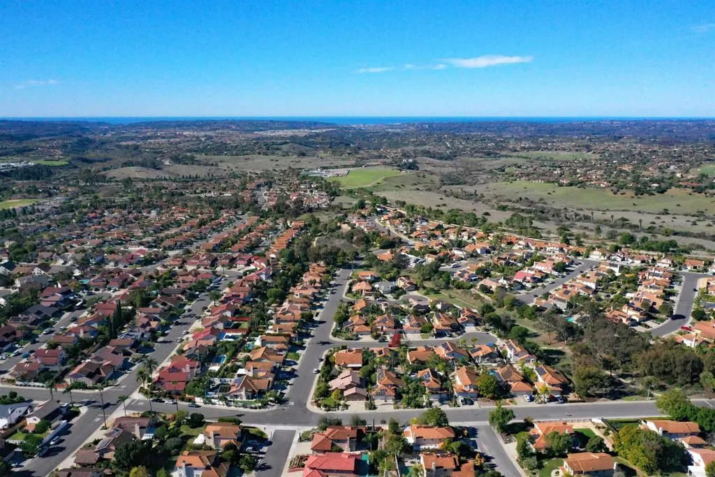 Additional image 94 of 14420 Meadowrun Street, San Diego, CA 92129