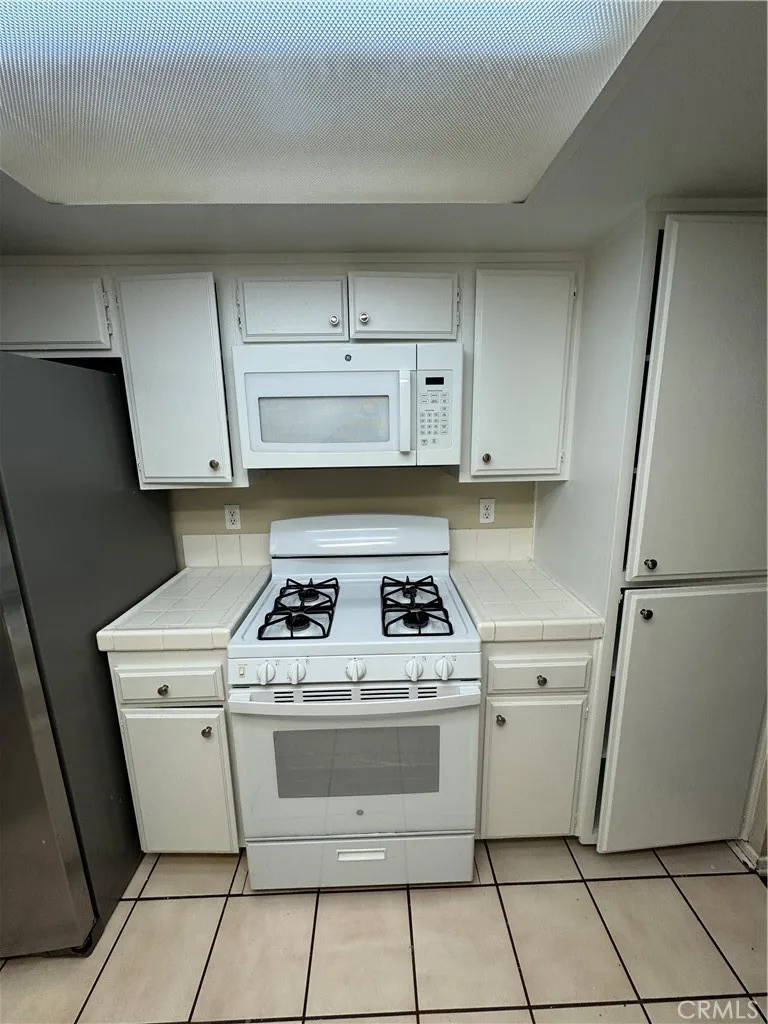 Additional image 76 of 1160 Garnet Ave, Palmdale, CA 93550