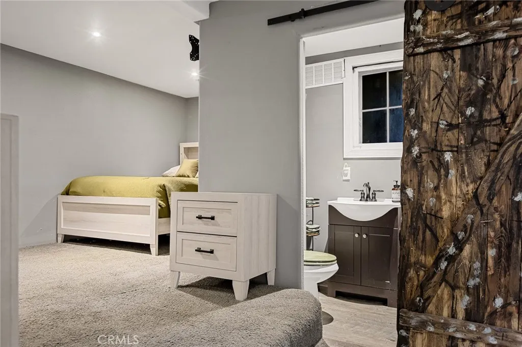 Additional image 5 of 196 Ponderosa Dr, Cedar Glen, CA 92321