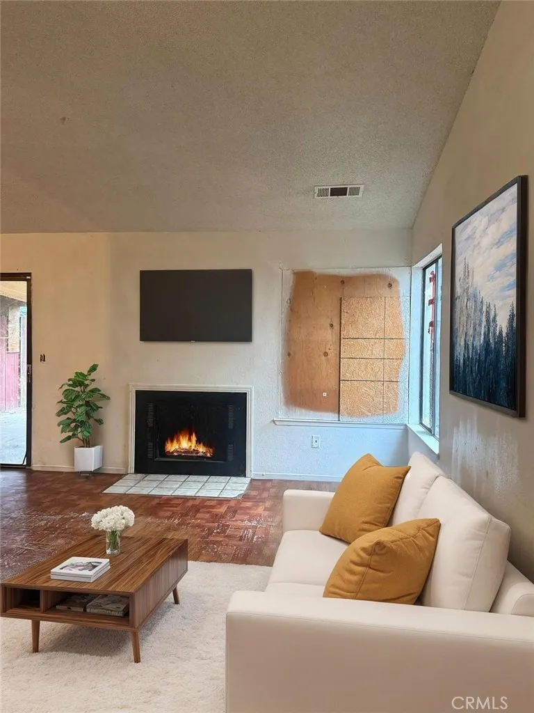 Additional image 31 of 1644 N Tipton Street, Visalia, CA 93292