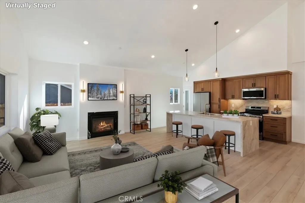 Additional image 9 of 304 San Anselmo, Big Bear City, CA 92314