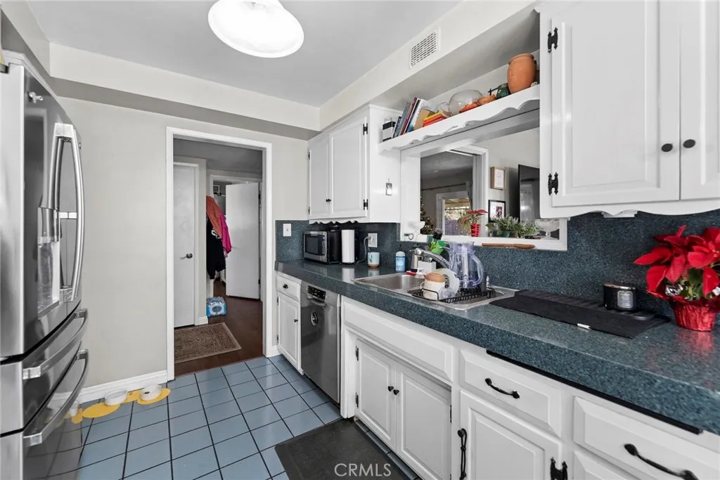 Additional image 42 of 2066 Royalty Dr, Pomona, CA 91767