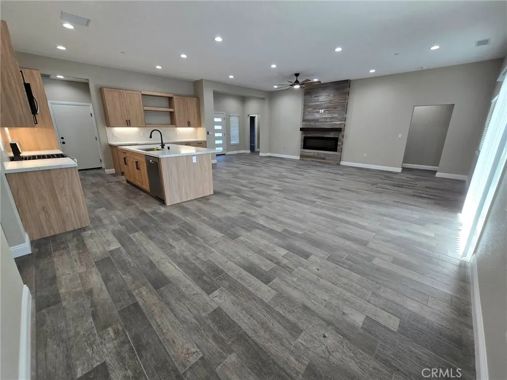 Additional image 9 of 20401 Tonawanda Road, Apple Valley, CA 92307