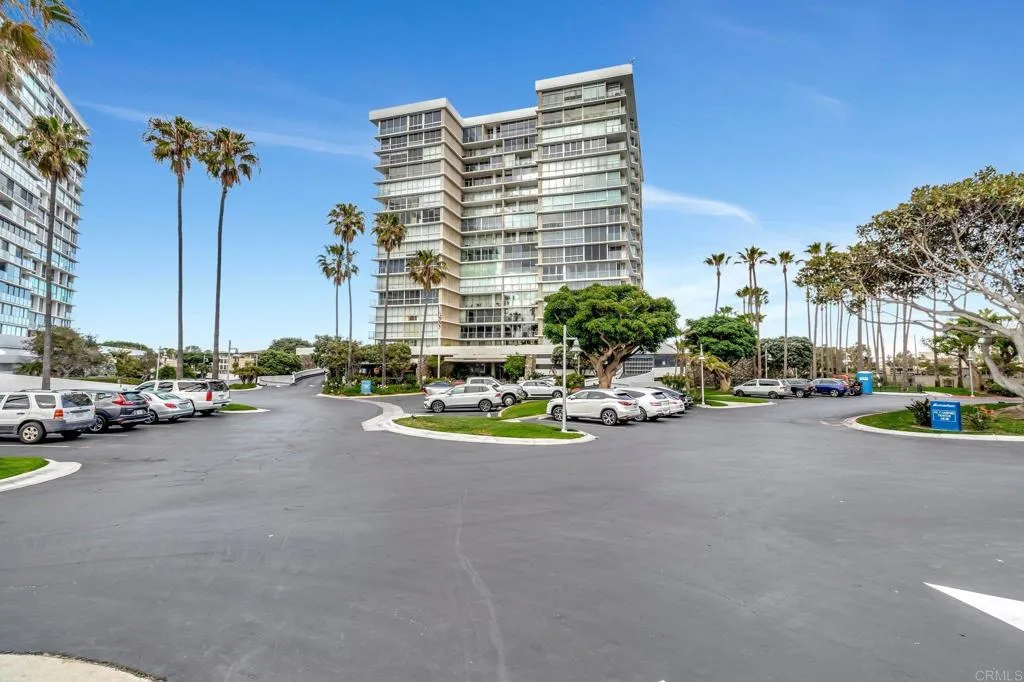 Additional image 58 of 1820 Avenida Del Mundo Unit 208, Coronado, CA 92118