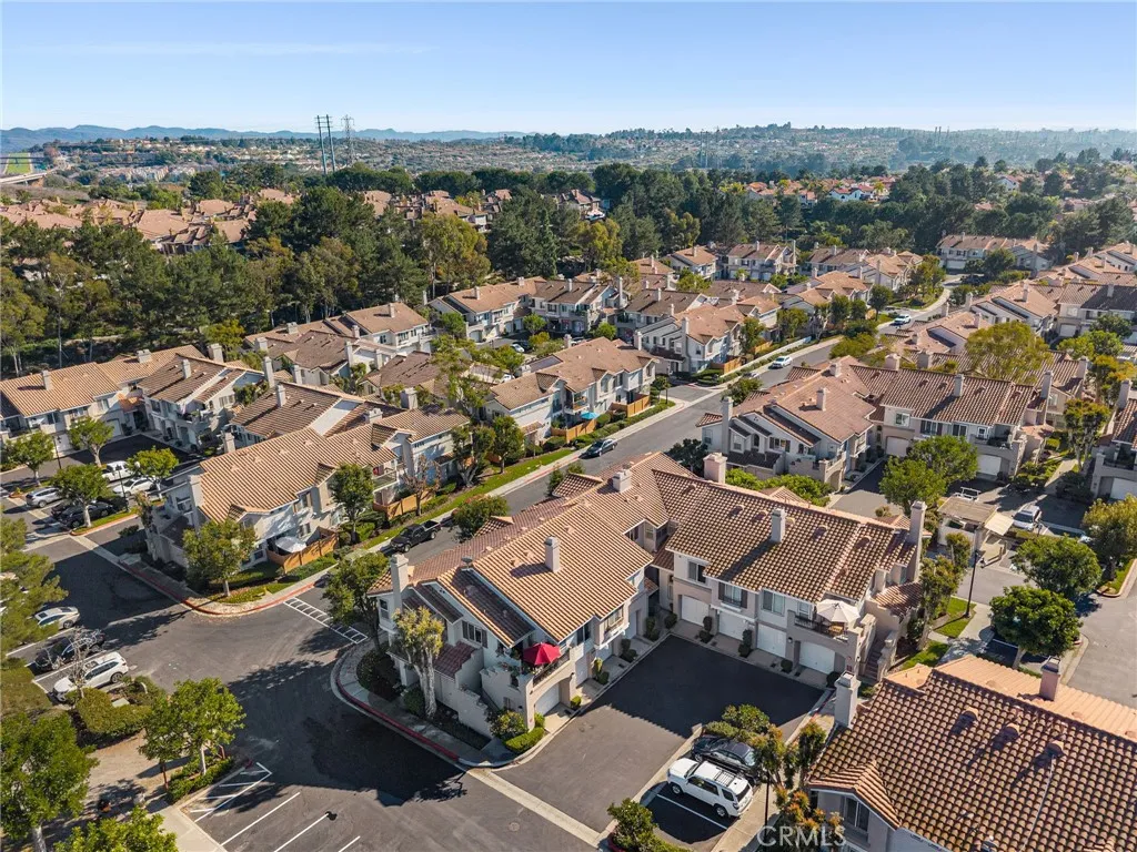 Additional image 33 of 263 California Court, Mission Viejo, CA 92692