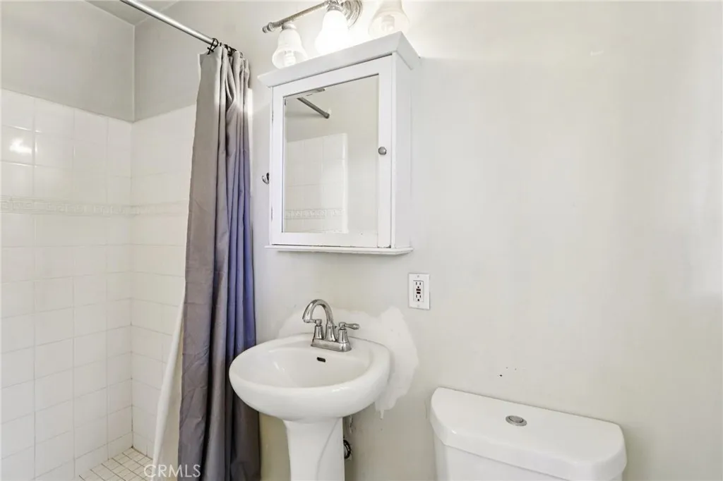 Additional image 24 of 10509 Silverton, Tujunga, CA 91042