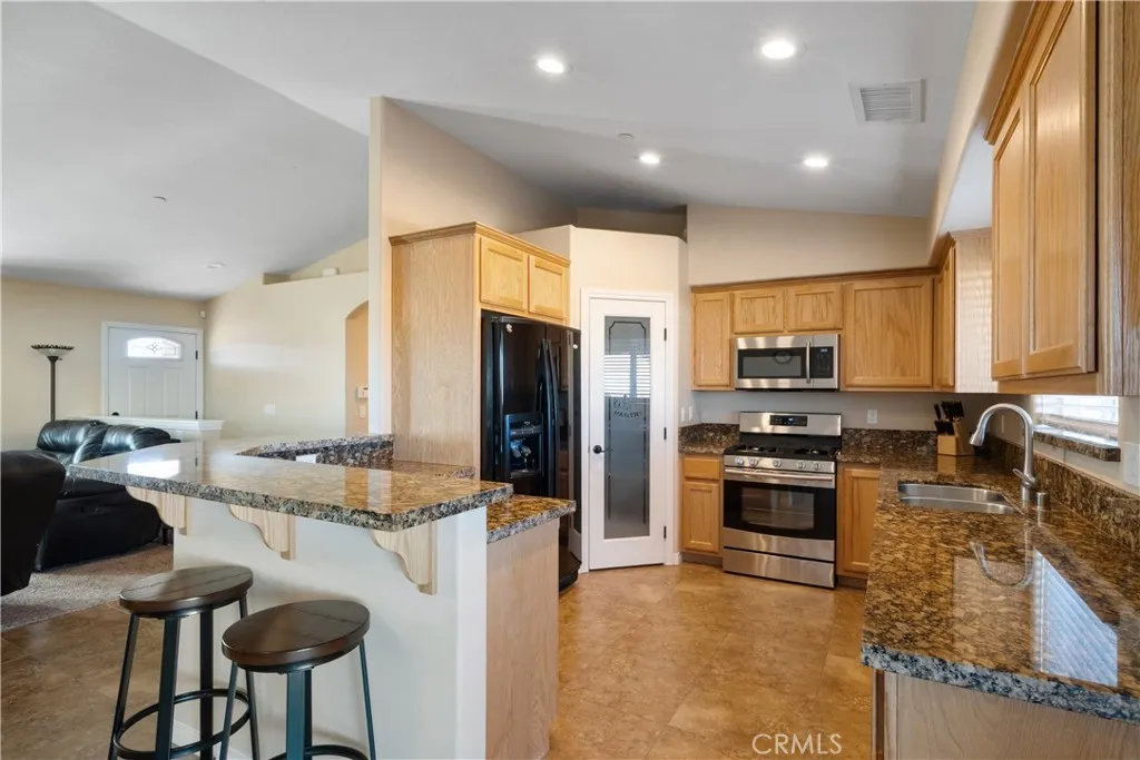 Additional image 36 of 18798 Mojave St, Hesperia, CA 92345