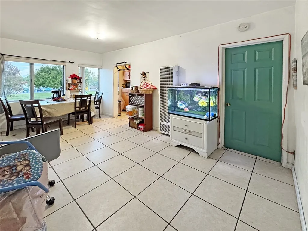 Additional image 15 of 348 W Vernon Avenue, Los Angeles, CA 90037