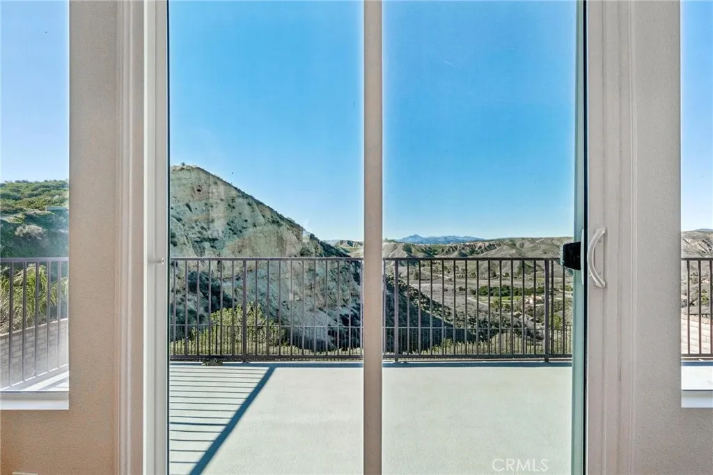 Additional image 67 of 22939 Raintree Lane, Saugus, CA 91390