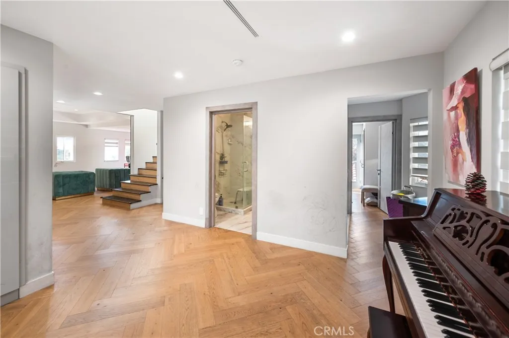 Additional image 70 of 515 La Loma Rd, Glendale, CA 91206