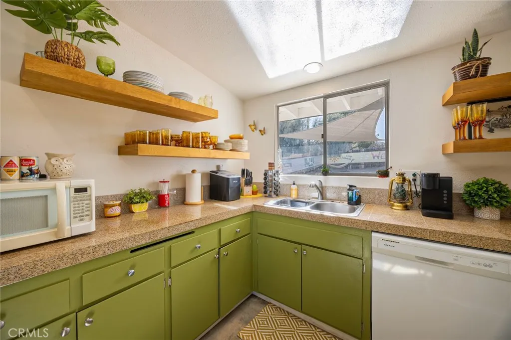 Additional image 56 of 61503 Sunburst Dr, Joshua Tree, CA 92252