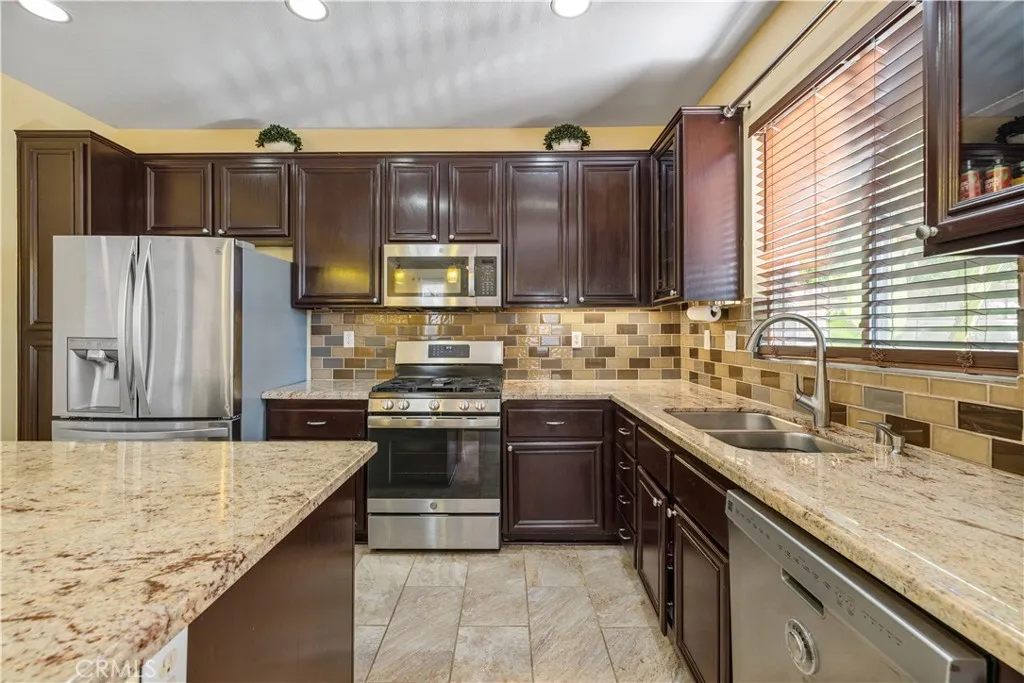 Additional image 78 of 24112 Joshua Dr, Valencia, CA 91354