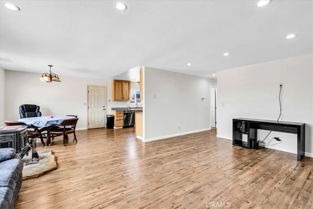 Additional image 45 of 58331 Caliente Street, Yucca Valley, CA 92284