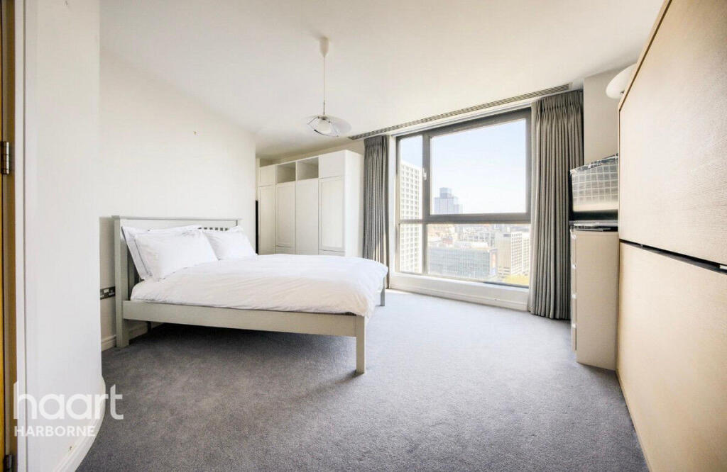 Additional image 18 of Breathtaking City Centre Penthouse