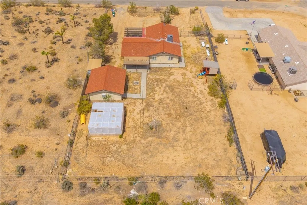 Additional image 37 of 58331 Caliente Street, Yucca Valley, CA 92284