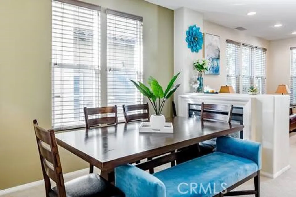 Additional image 5 of 209 Tall Oak, Irvine, CA 92603