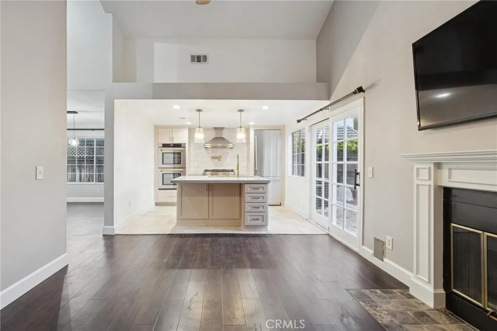 Additional image 69 of 19725 Collins Road, Canyon Country, CA 91351