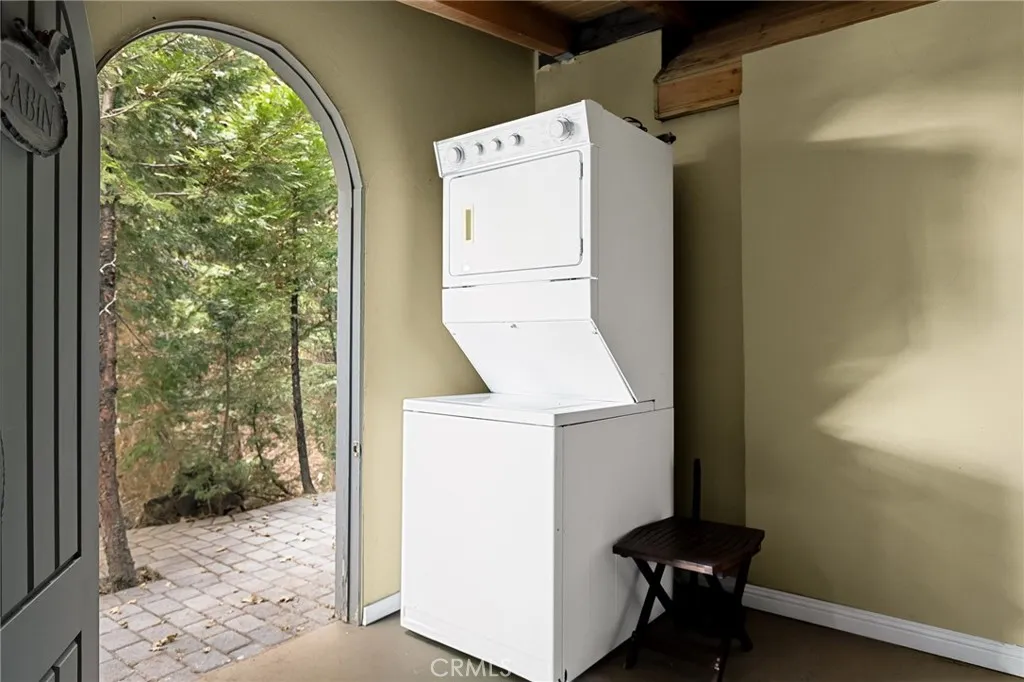 Additional image 24 of 196 Ponderosa Dr, Cedar Glen, CA 92321