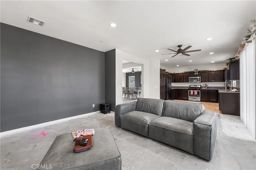 Additional image 85 of 2517 San Madrid Way, Rosamond, CA 93560