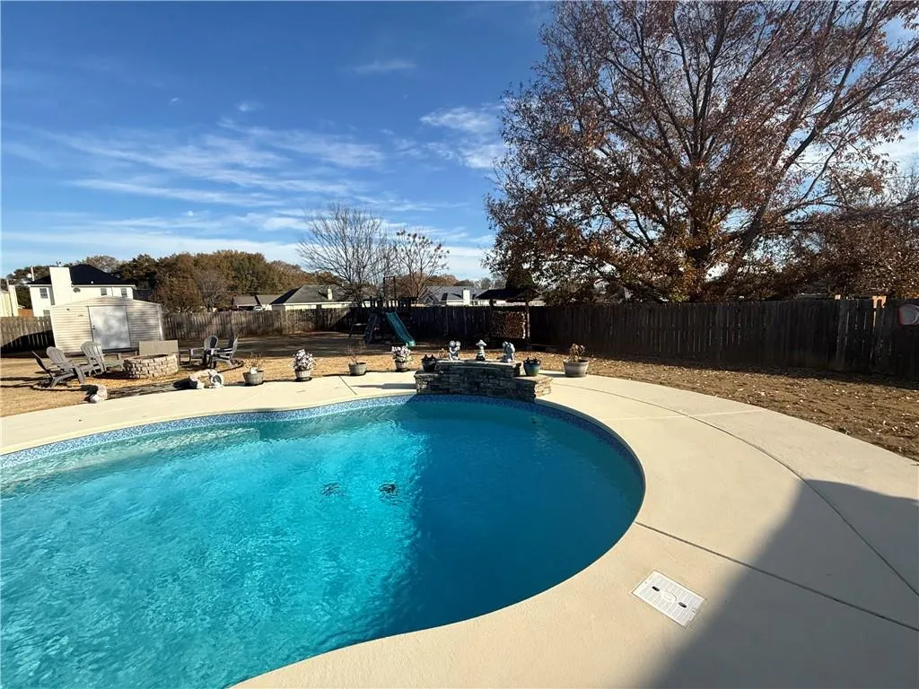 Additional image 25 of 27 Wheatfield Dr, Fort Mitchell, AL 36856