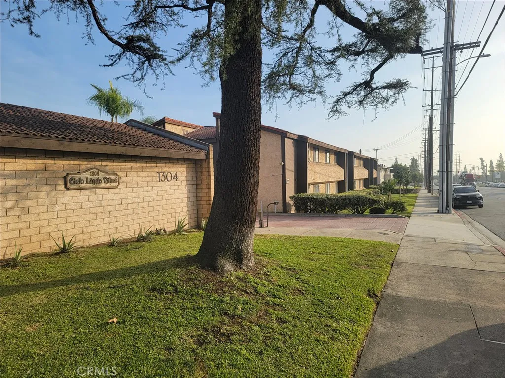 Additional image 2 of 1304 Mountain Ave Unit 118, Duarte, CA 91010