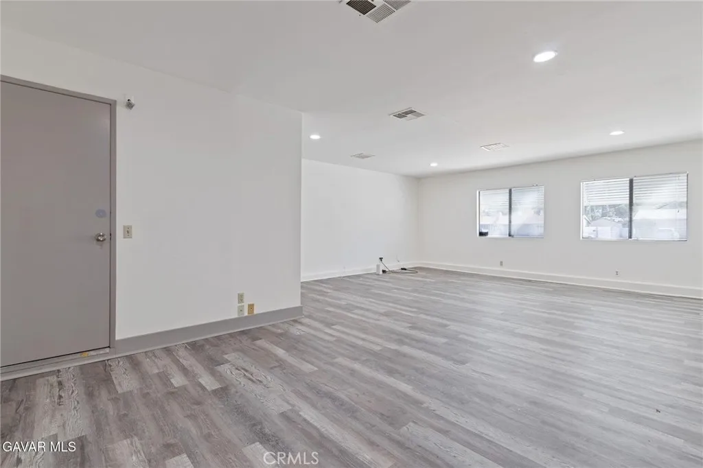 Additional image 43 of 43759 W 27th Street, Lancaster, CA 93536