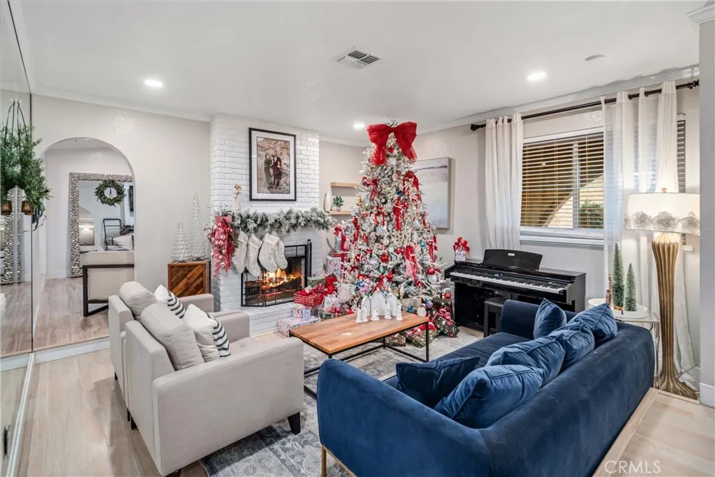 Additional image 68 of 43034 Cherbourg Ln, Lancaster, CA 93536