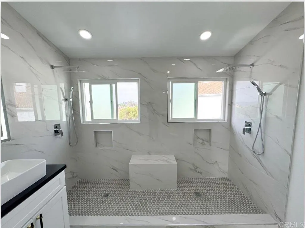 Additional image 10 of 2030 San Remo Drive, Oceanside, CA 92056